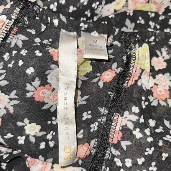 LC Lauren Conrad Black and Pink Puff Sleeve Ruffled Blouse 97 - Picture 4 of 4